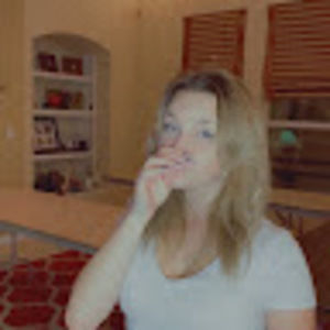 Meet your Posher, Lily